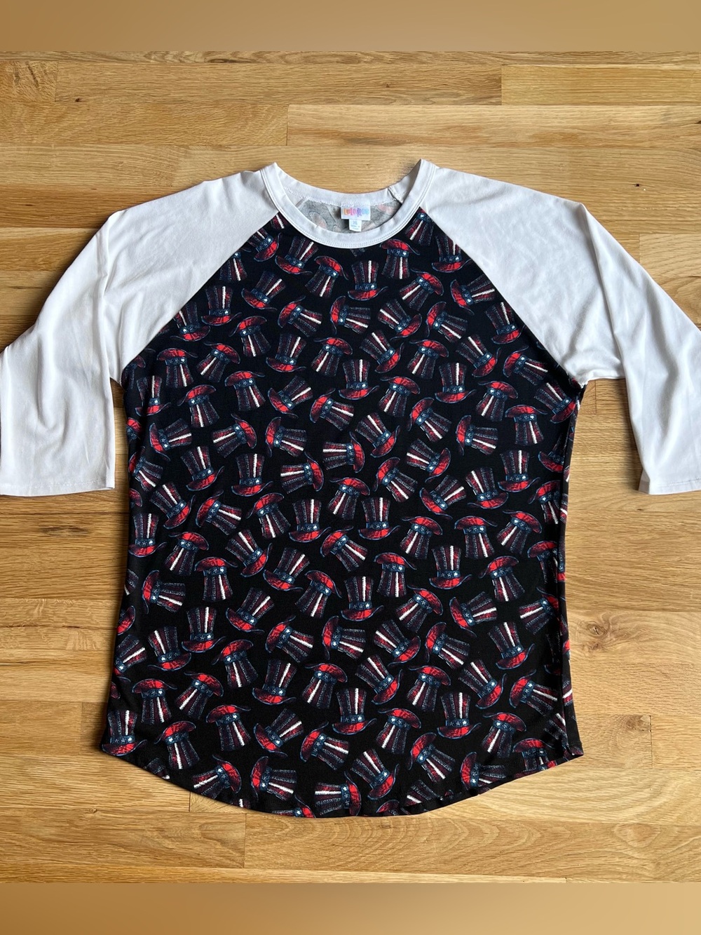 LuLaRoe Randy Raglan Baseball Tee w/ Patriotic Uncle Sam Hat Print, Size XL